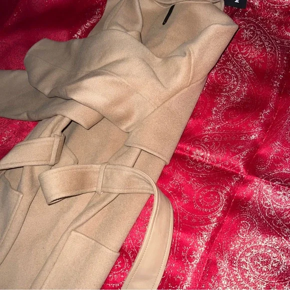 Authentic NWT - Picture 13 of 14